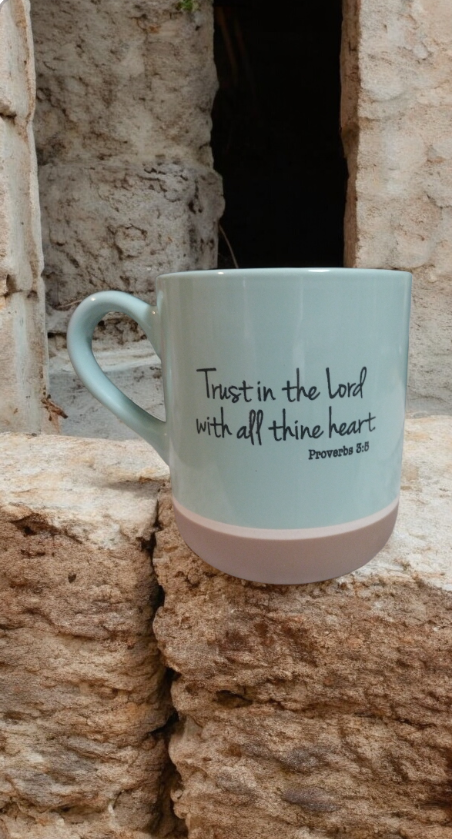 Coffee mug with Bible quote from Proverbs 3:5