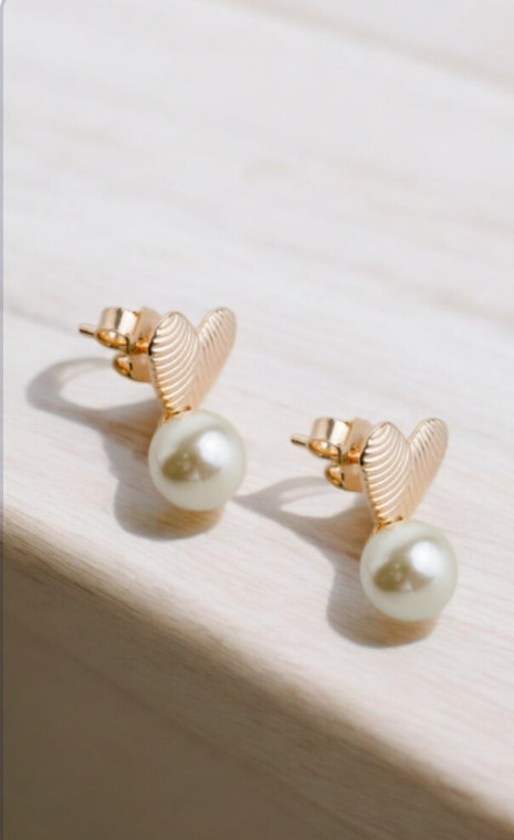 Pearl Heart Earrings