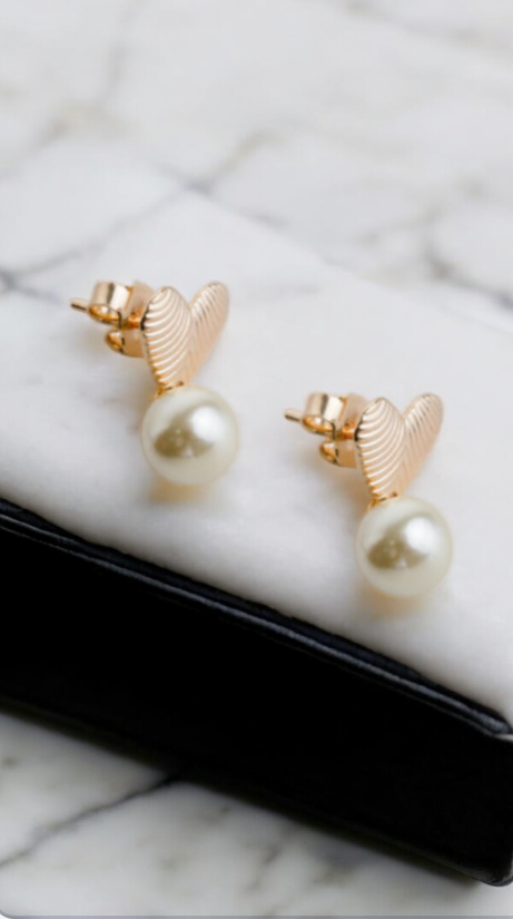 Pearl Heart Earrings