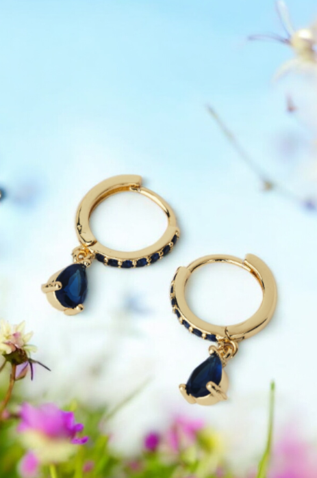 Blue crystal drop earring π