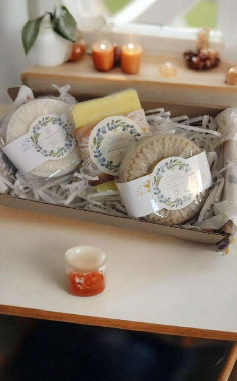 Jabón orgánicos Menta y arroz, Curcuma y limon, Miel y Almendras