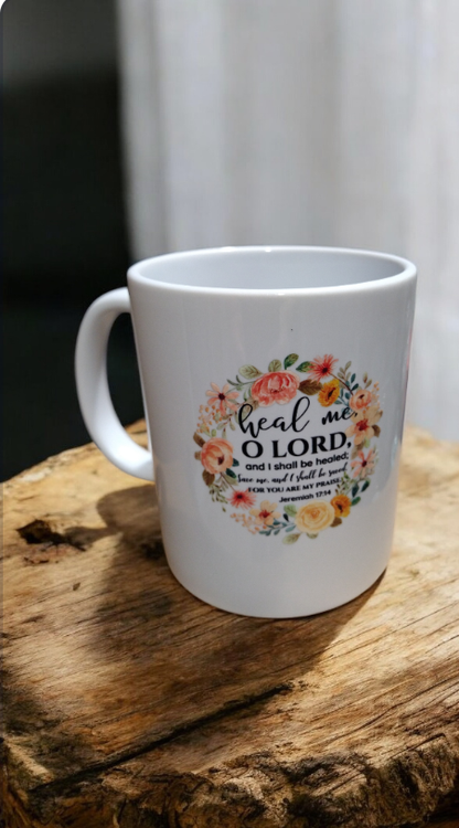Coffee mug with a biblical quote and floral details 🌸