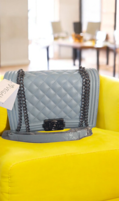 Bolso cruzado  Azul acolchado  de cuero vegano