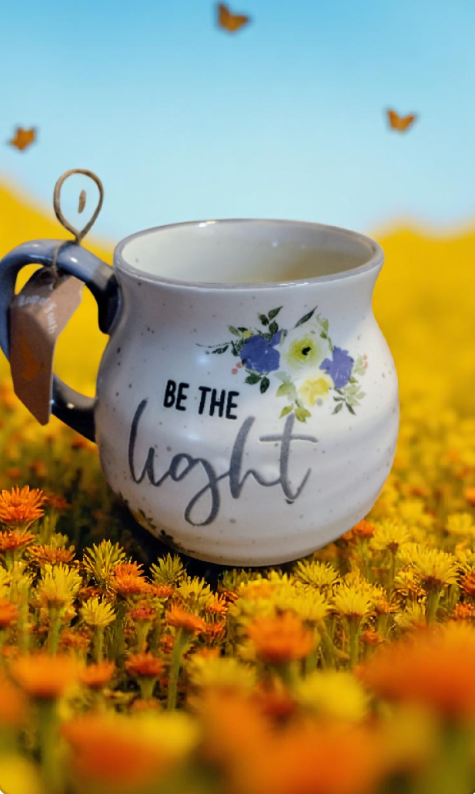 Tazas floral con frases biblica  "Be the light"