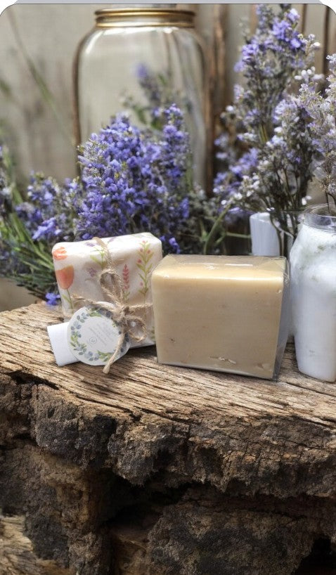 Set de Jabón orgánico miel y Cúrcuma 🍯🐝