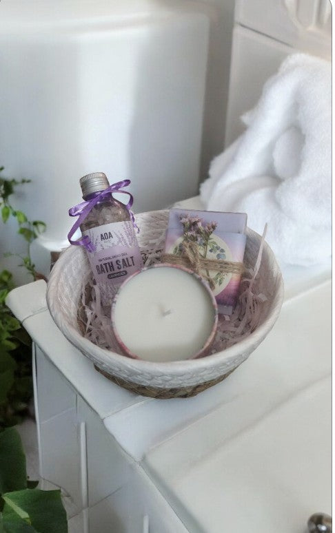 Set de Jabón de lavanda, sal para bañera y vela aromática
