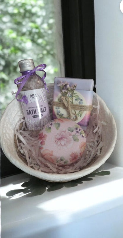 Set de Jabón de lavanda, sal para bañera y vela aromática
