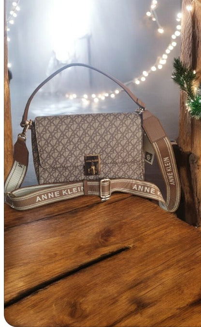 Bolso Anne Klein Crossbody