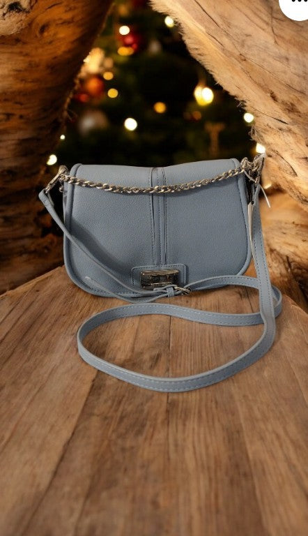 Bolso mediano  Steve Madden color azul  claro