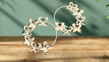 Aretes flores dorado