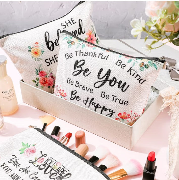 Bolsa de maquillaje floral you are