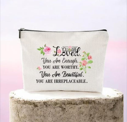 Bolsa para maquillaje floral Love
